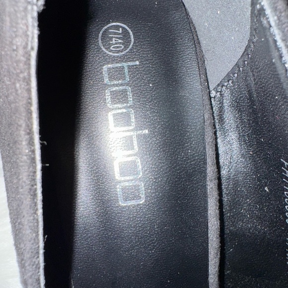Boohoo Classic Black Pointed Heels Size 9 - Picture 2 of 9